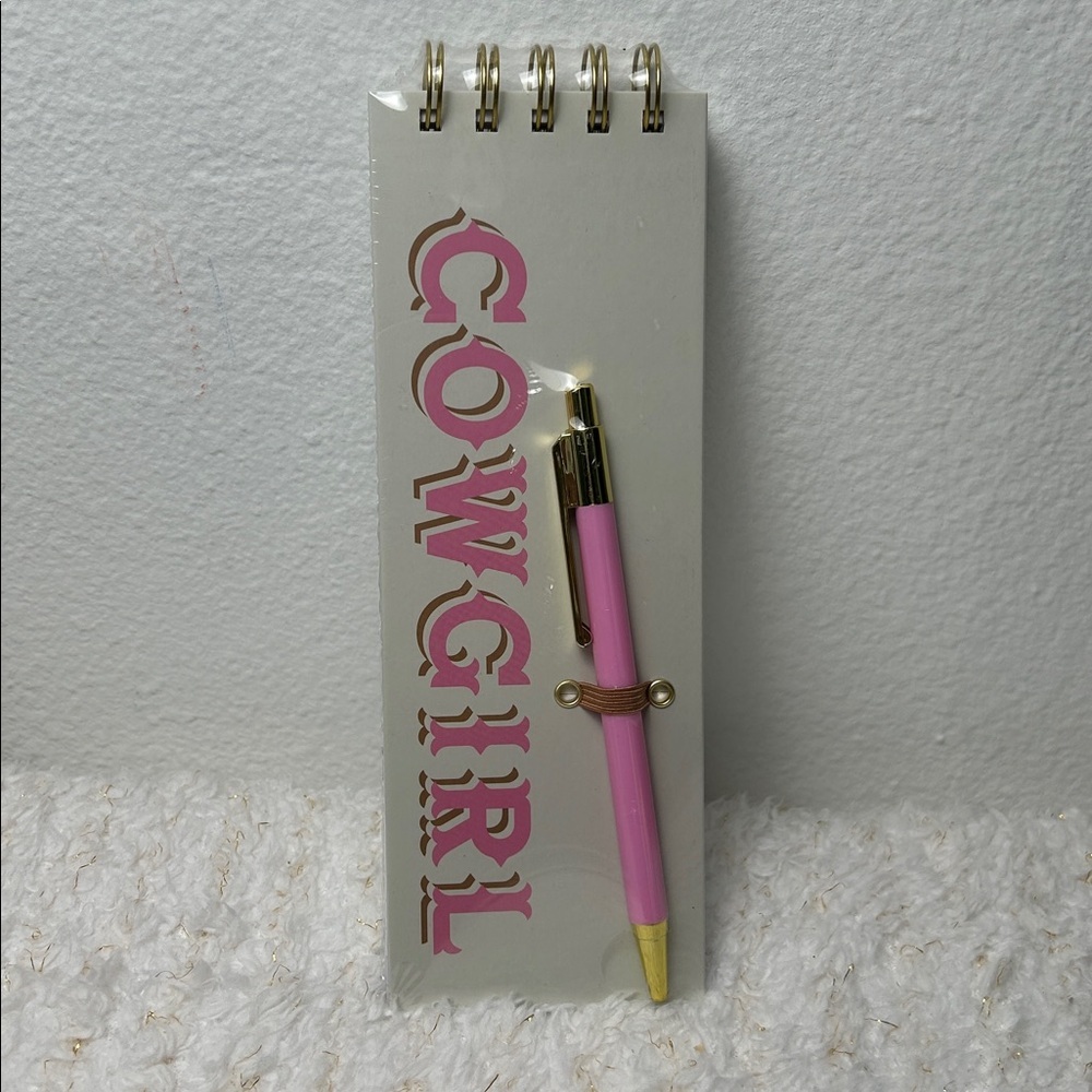 Giveaway Pink Cowgirl Notepad with‎ Pen